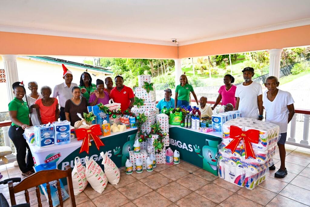 RUBIS Country Representative, Elroy Edwards (in Santa Hat), with other members of Team RUBIS and residents of Garden of Eden Senior Citizens Home.
